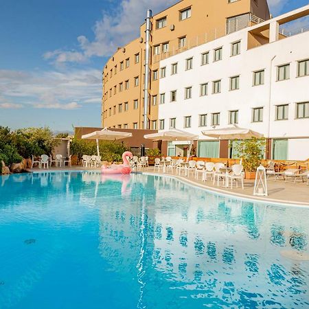 Mercure Olbia Esterno foto